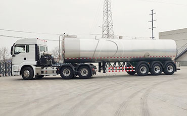 不只是運(yùn)輸：牛奶運(yùn)輸車(chē)如何成為乳品行業(yè)的關(guān)鍵一環(huán)