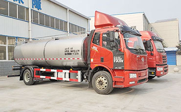 拆解牛奶運輸車：從罐體到呼吸閥，每處設計都是“鮮”的守護